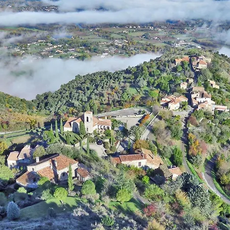 Hebergements Des Posas Holiday home